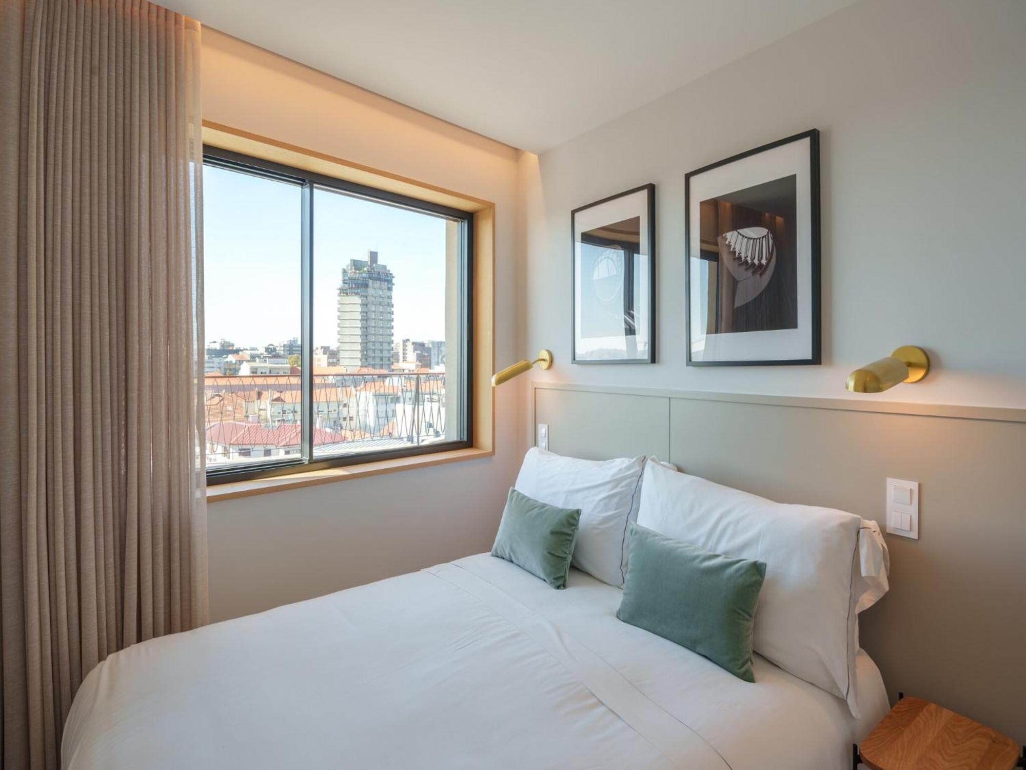 Stylish With Balcony * Oporto